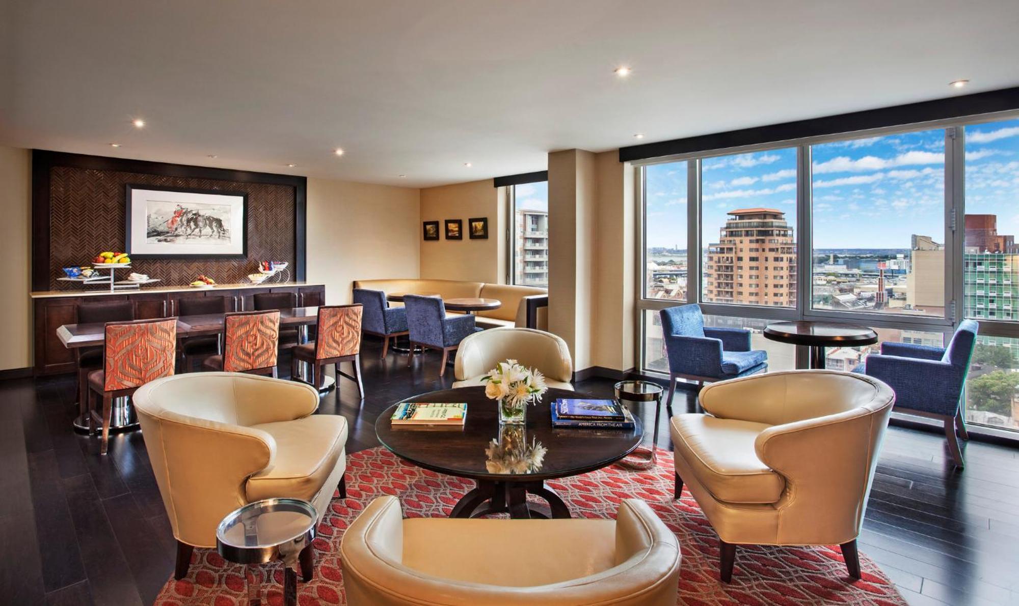 Sheraton Laguardia East Hotel Nova York Exterior foto
